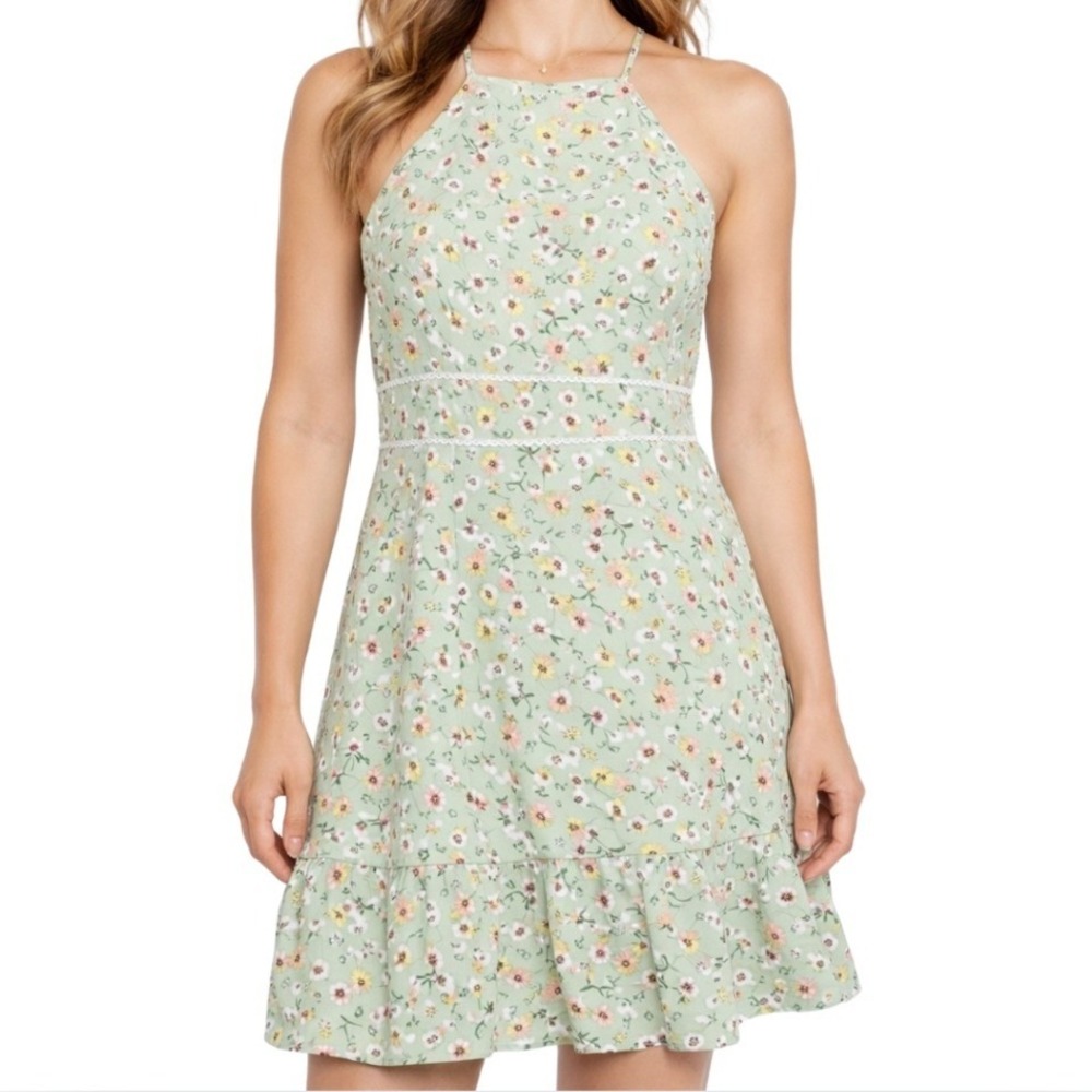 City Triangles NWT Green Floral Halter Mini Dress Lace Trim Ruffle Hem‎ Size 9
